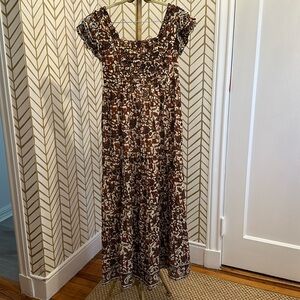 Tierd maxi dress with fabulous transitional print